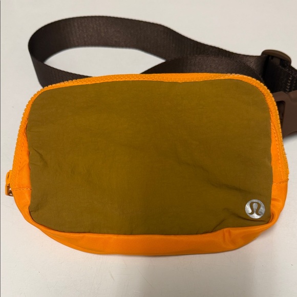 lululemon athletica Orange and Brown Belt Bag - Picture 2 of 9
